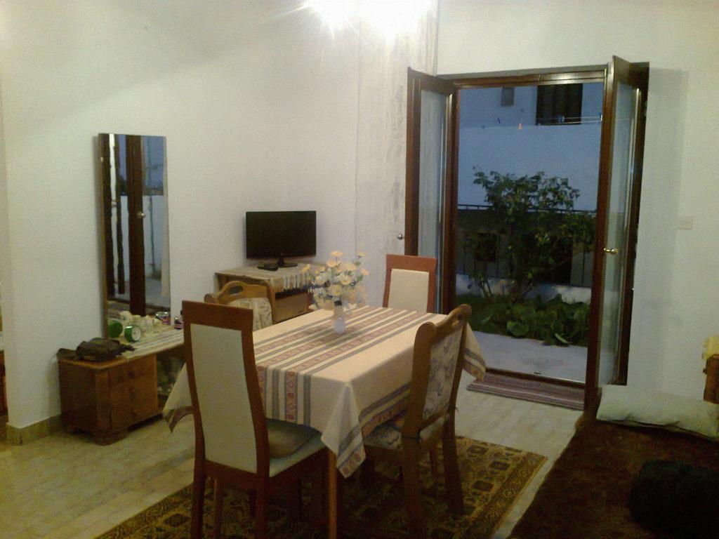 Apartment A1 Dugi Rat Chambre photo